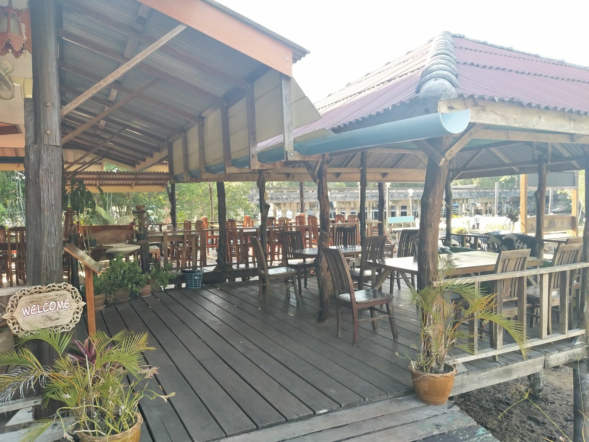 Markhouse Bungalow Ko Kut Exterior photo